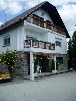 ILONA APARTMAN Balatonf�red
